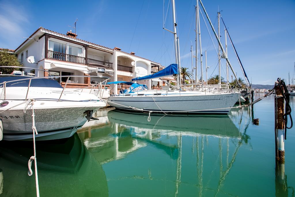 Vista Roses Mar - Casa Pescador Villa Empuriabrava Exterior photo